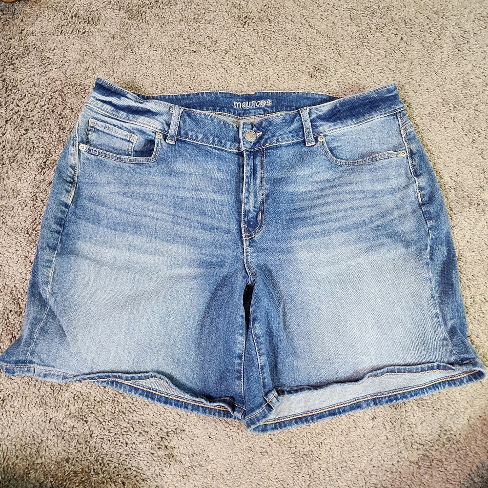 MAURICES Womens Distressed Jean Shorts Stretchy 20W